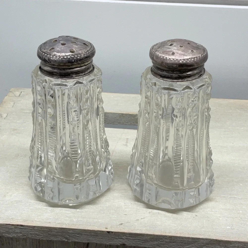 Vintage Cut Glass Salt and Pepper Shakers Set Clear Paneled Silver Tone Lids 3